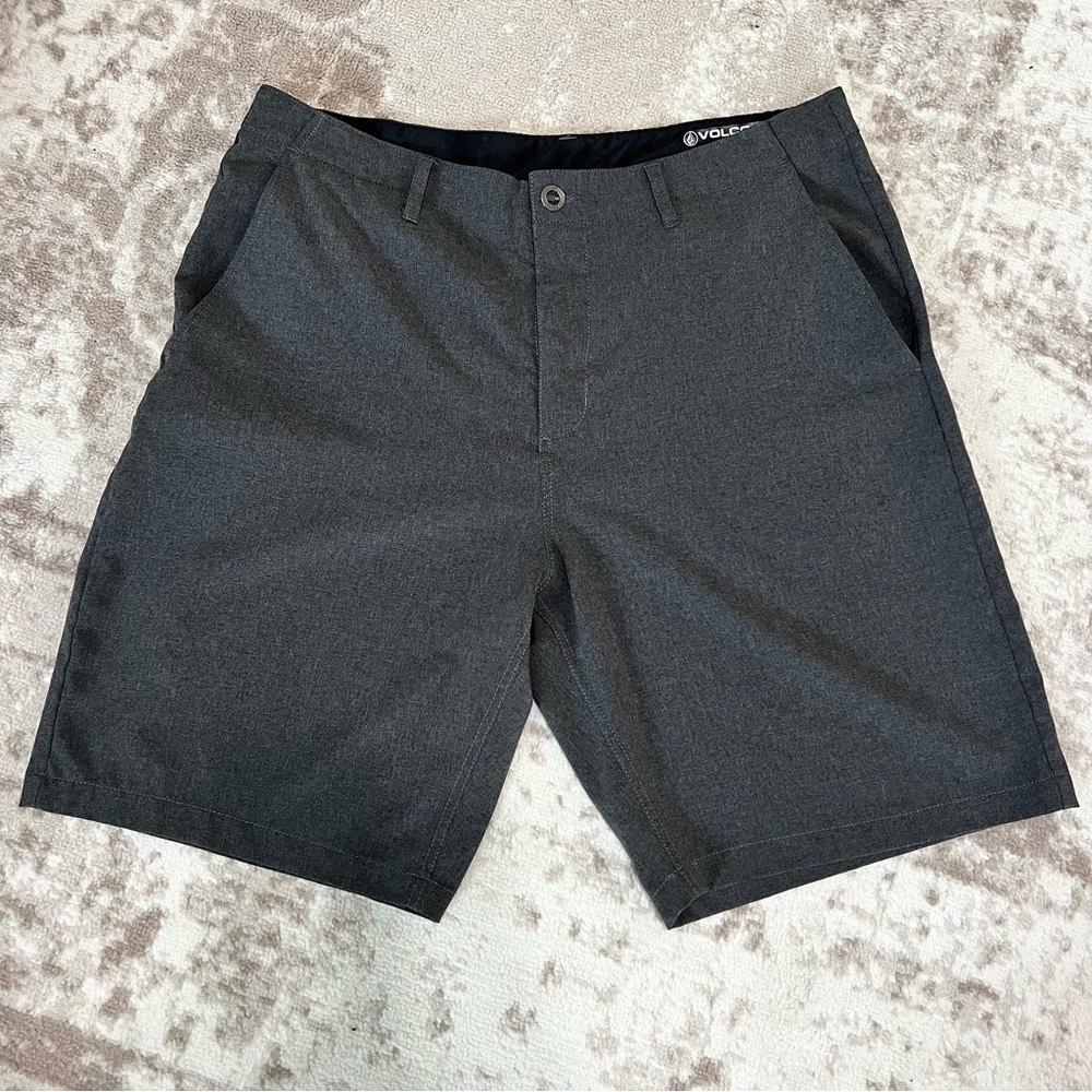 Volcom Surf & Turf Men’s Board Shorts 4 Way Stretch Size 38